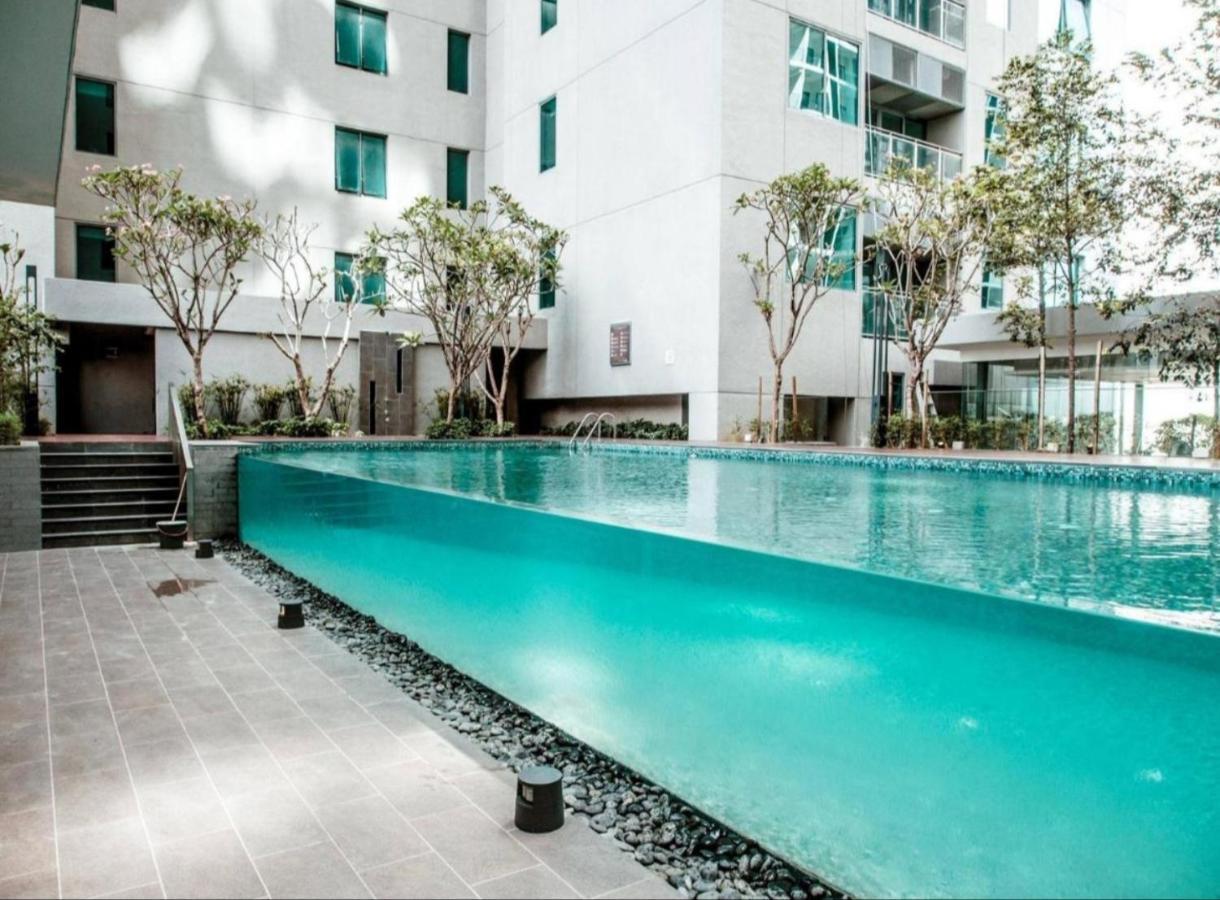 Summer Suites By Hibiscus Kuala Lumpur Extérieur photo
