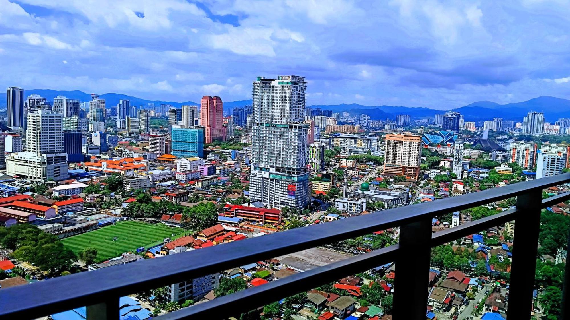 Summer Suites By Hibiscus Kuala Lumpur Extérieur photo