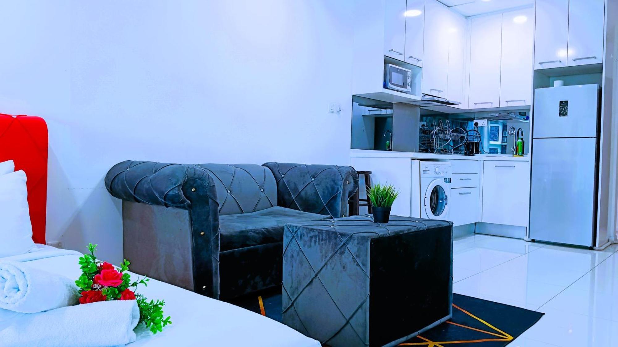Summer Suites By Hibiscus Kuala Lumpur Extérieur photo