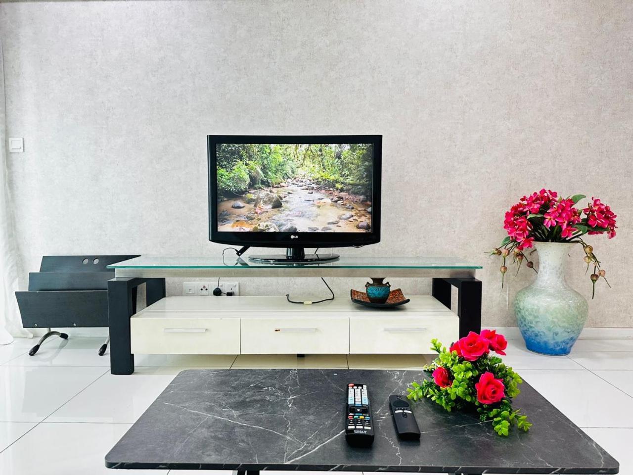 Summer Suites By Hibiscus Kuala Lumpur Extérieur photo