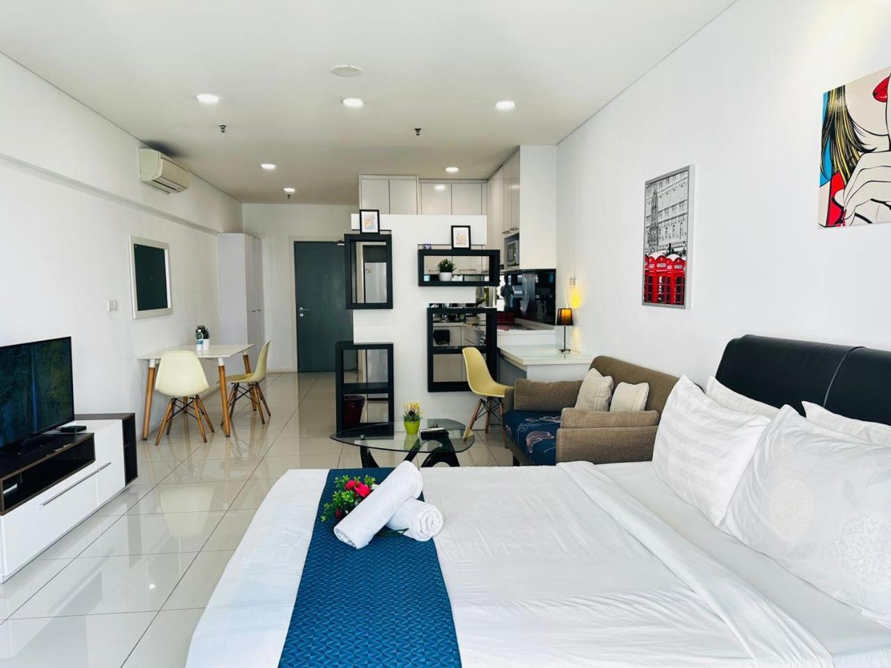 Summer Suites By Hibiscus Kuala Lumpur Extérieur photo