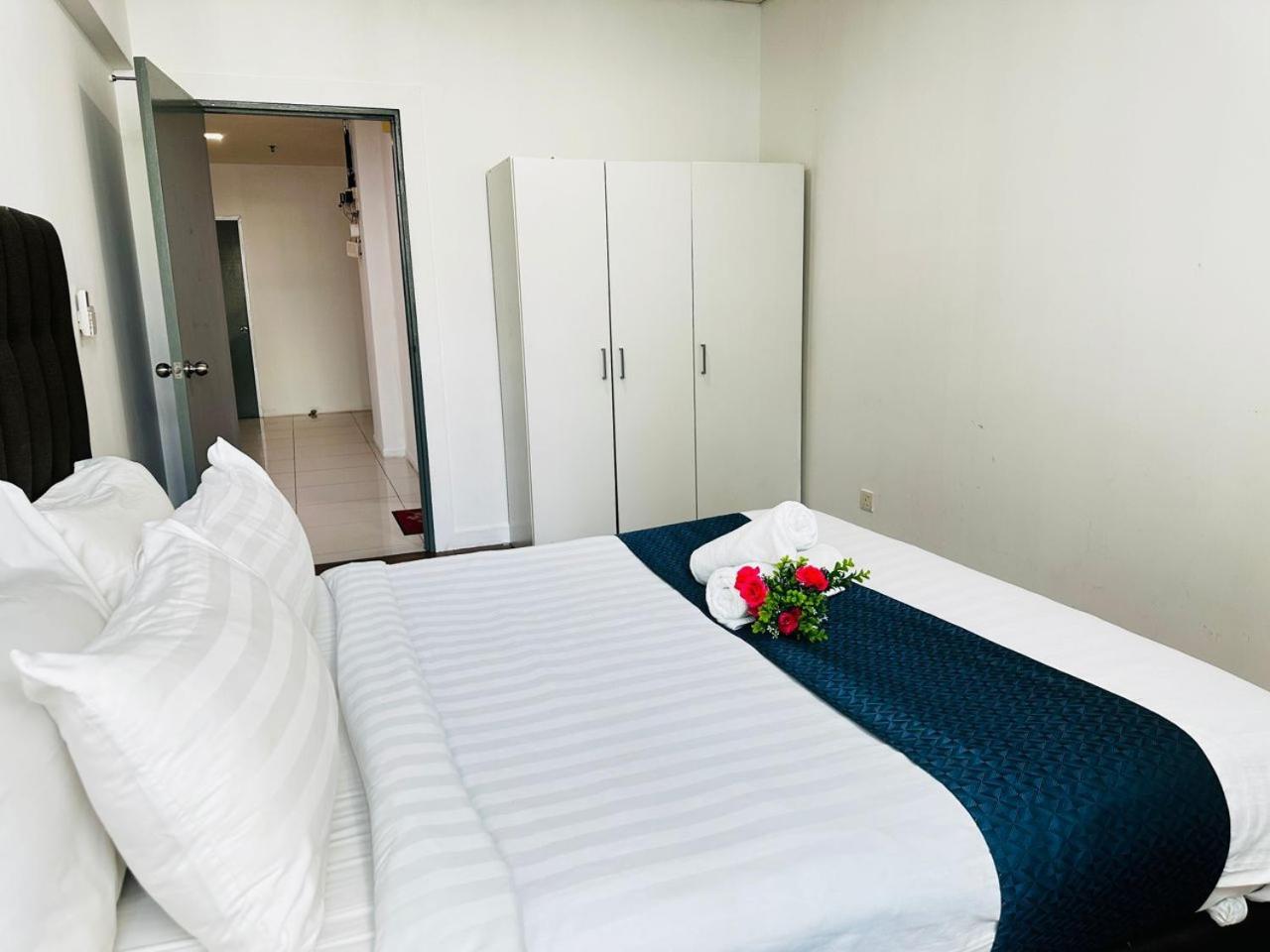 Summer Suites By Hibiscus Kuala Lumpur Extérieur photo