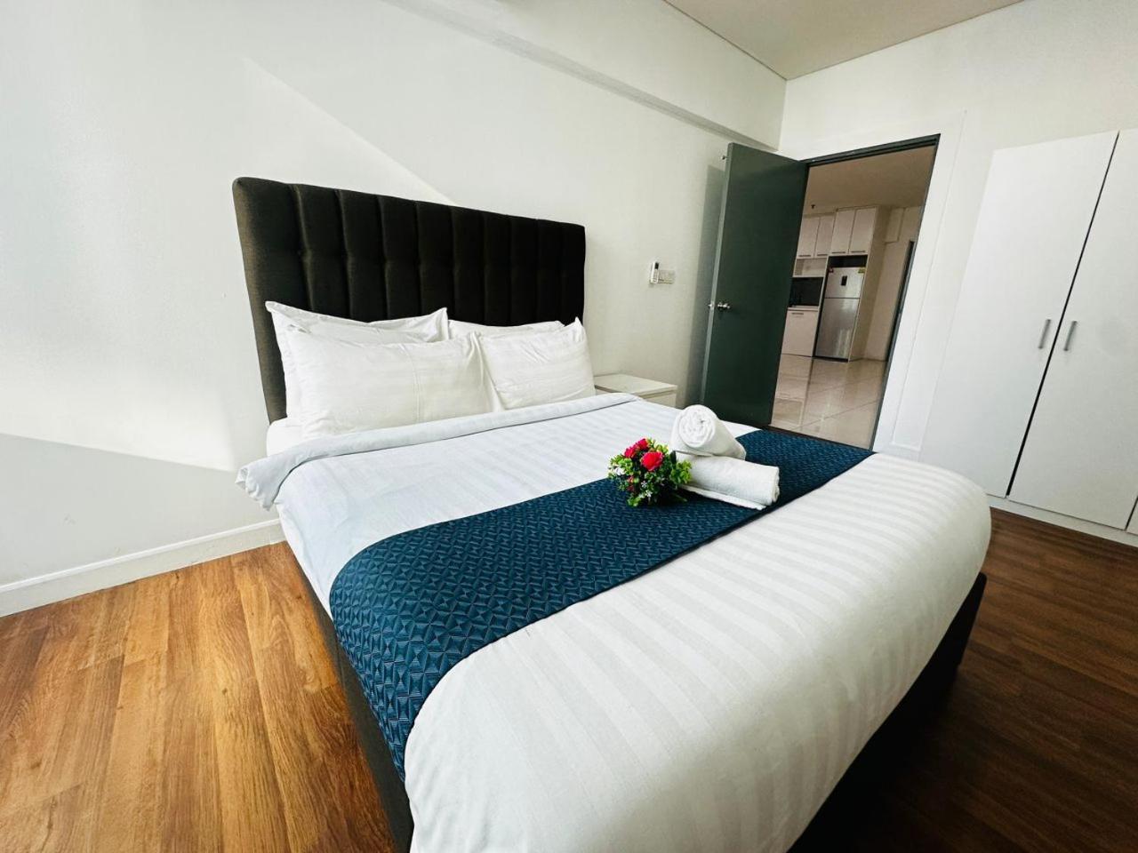 Summer Suites By Hibiscus Kuala Lumpur Extérieur photo