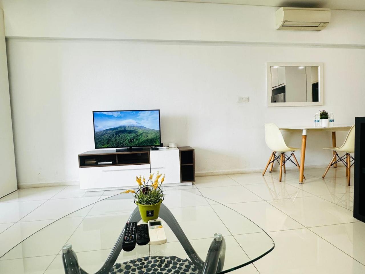 Summer Suites By Hibiscus Kuala Lumpur Extérieur photo
